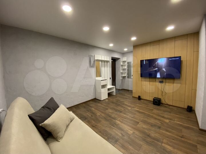 2-к. квартира, 44 м², 5/5 эт.