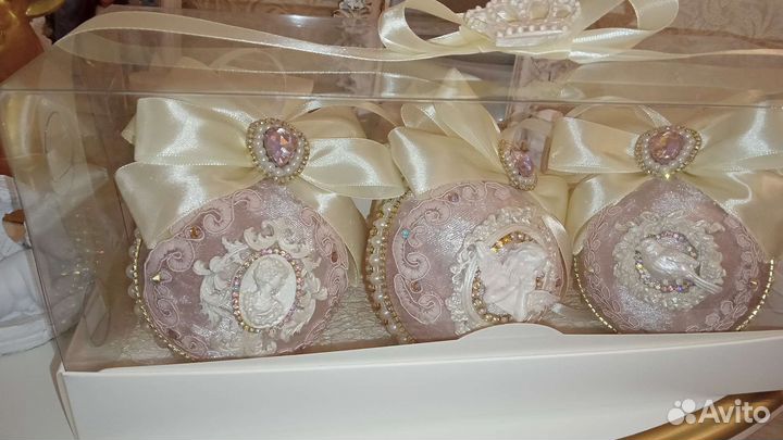 Елочные шары