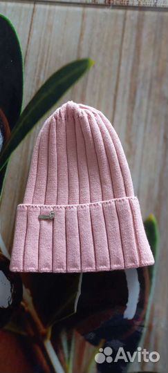 Шапка для девочки новая