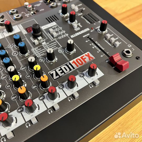 Allen & Heath ZEDi-10FX