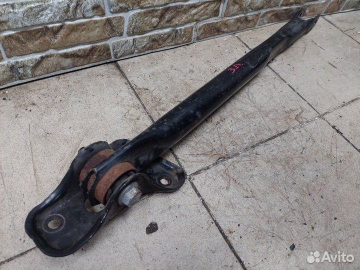 Тяга поперечная задняя левая Land Rover Range
