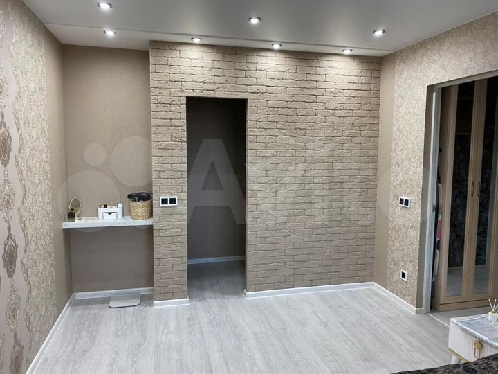 2-к. квартира, 42,9 м², 3/9 эт.