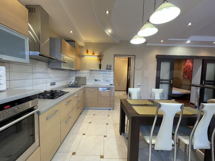 2-к. квартира, 75 м², 3/9 эт.