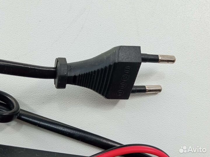 Зарядное устройство для аккумуляторов 12v 2A