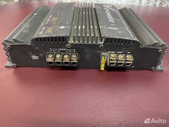 Продам усилитеть Alpine MRP-T130