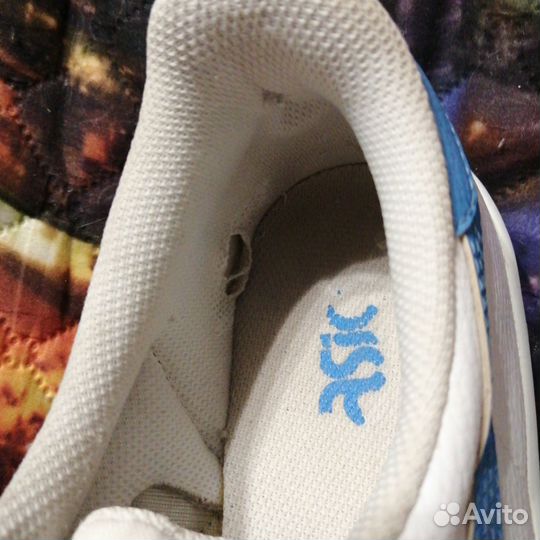 Кроссовки asics, bershka