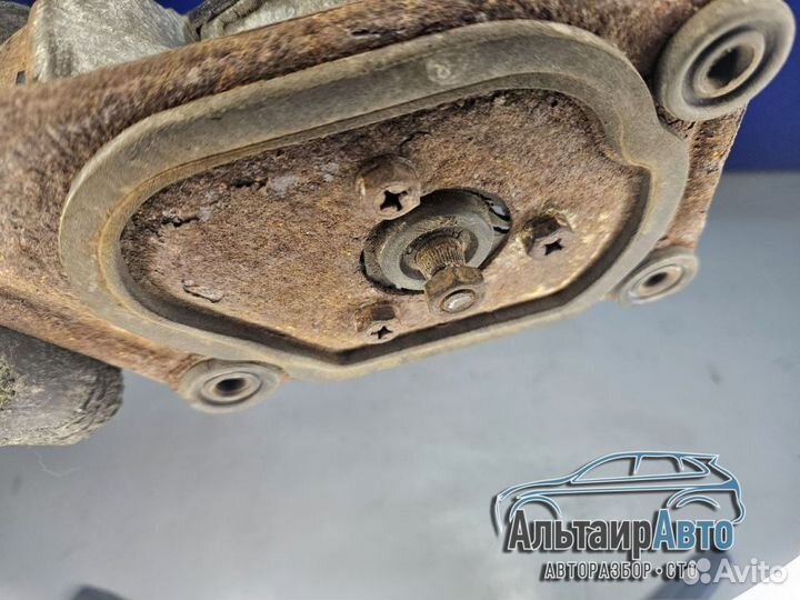 Моторчик стеклоочистителя передний Kia Sportage 1