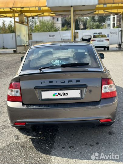 LADA Priora 1.6 МТ, 2015, битый, 400 000 км