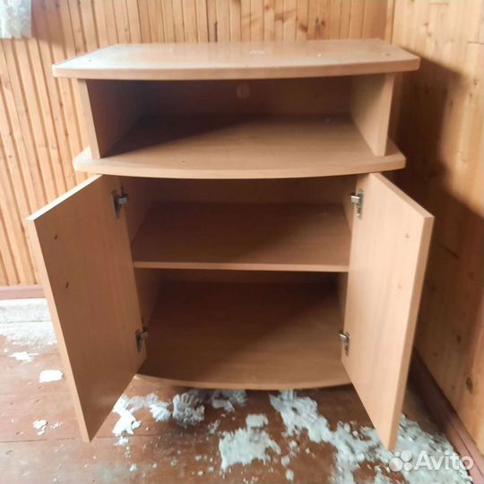 Тумба под телевизор