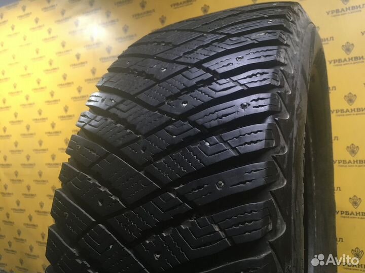 Goodyear UltraGrip Ice Arctic SUV 265/60 R18 114T