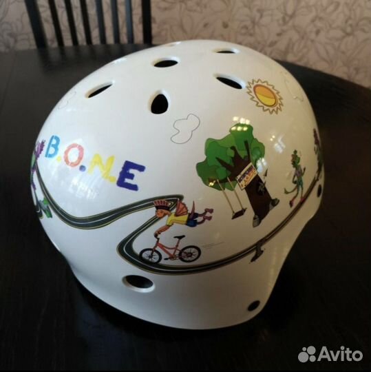 Детский шлем bone
