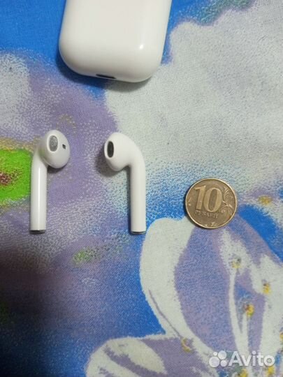 Беспроводные наушники