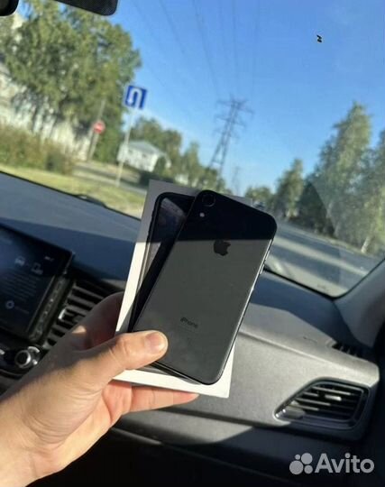 iPhone Xr, 128 ГБ