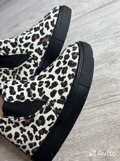 Слипоны на девочку