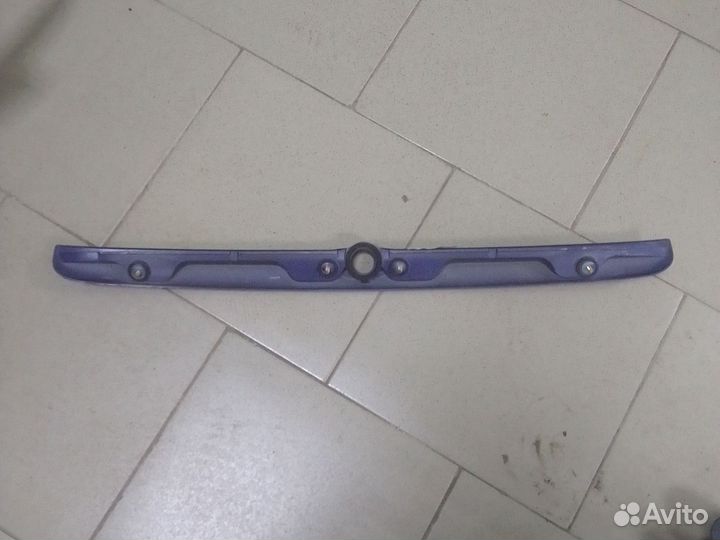 Накладка крышки багажника Opel Vectra B