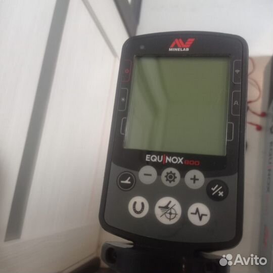 Металлоискатель minelab