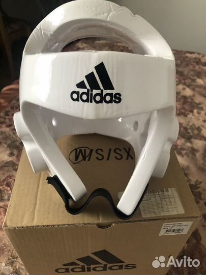 Шлем для тхэквондо (новый)adidas(М)