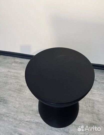 Пуфик черный