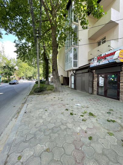 3-к. квартира, 67 м², 2/4 эт.