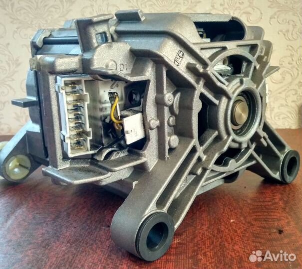 Стиральная машина Bosch WFR 2441 на запчасти