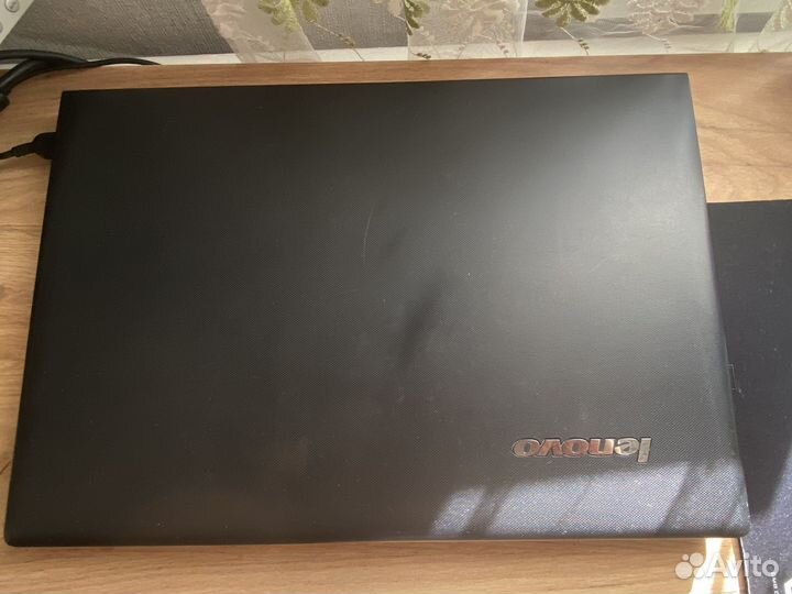 Ноутбук lenovo