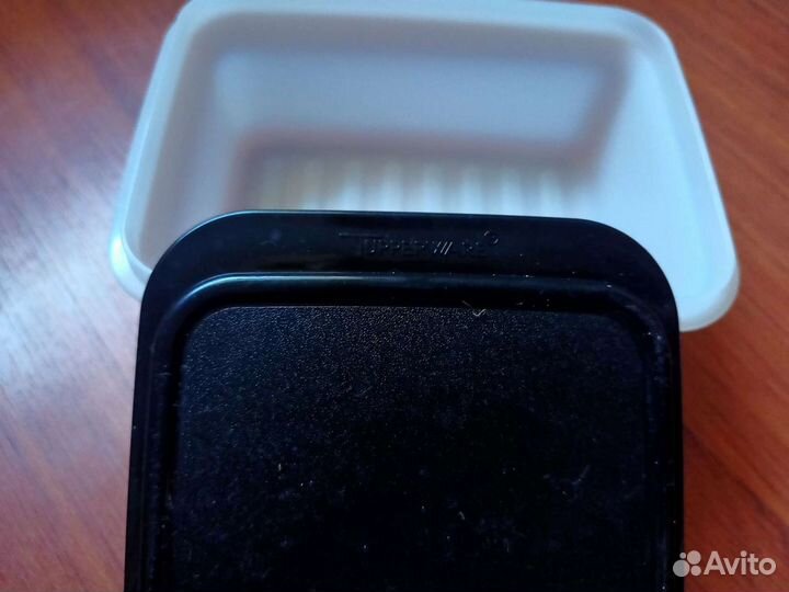 Маслёнка Tupperware новая