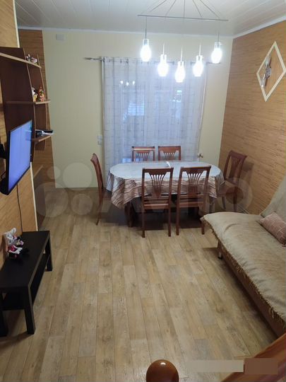 Таунхаус 68,2 м² на участке 1 сот.