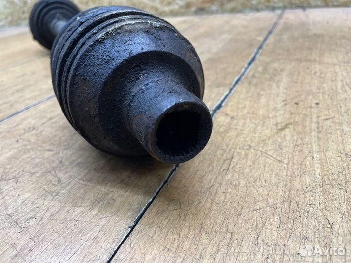 Привод передний правый Opel Vectra B X25XE 2000