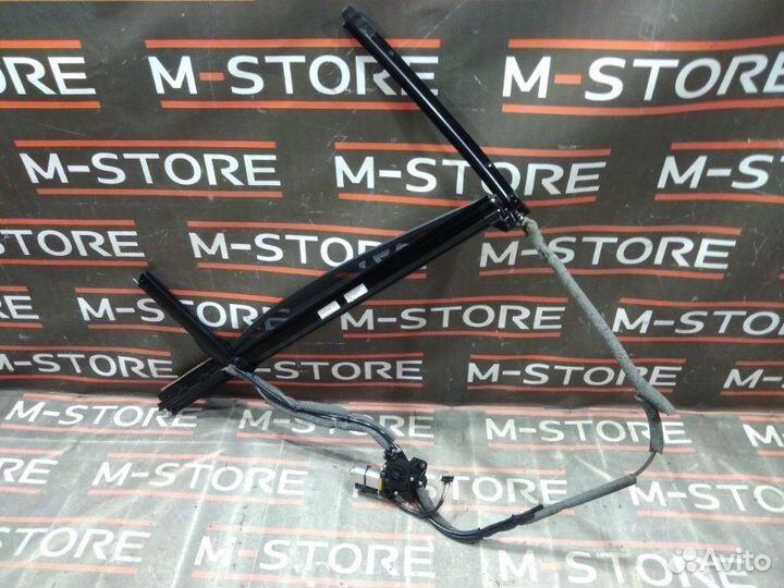 Шторка двери задняя левая Mercedes-Benz S-Class