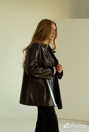 Куртка кожаная женская 44 (S/M)