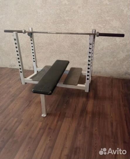Скамья для жима с двойной страховкой