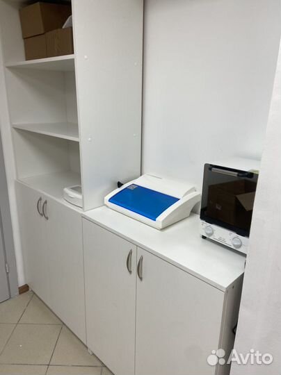 Аренда стола мастера маникюра