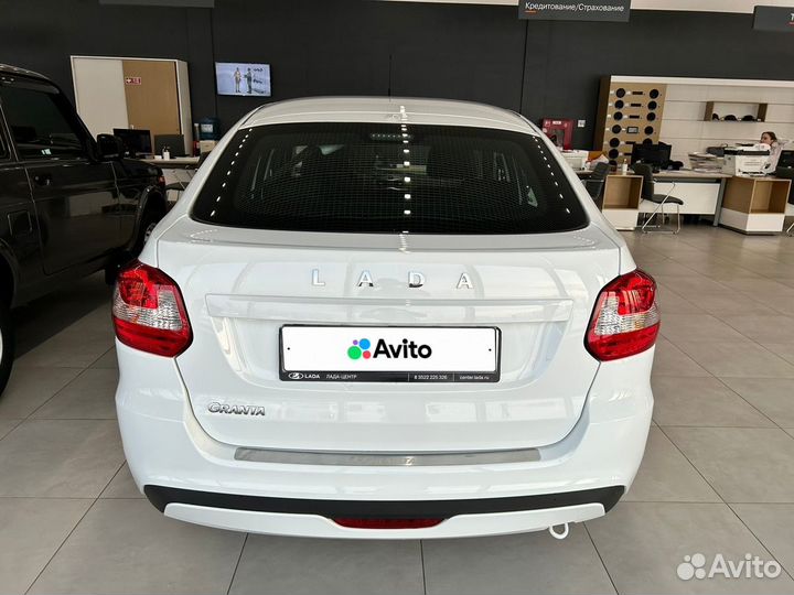 LADA Granta 1.6 МТ, 2023