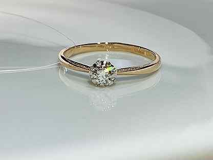 Золотое кольцо с бриллиантами новое