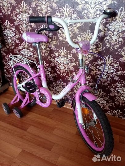 Детский велосипед для девочки
