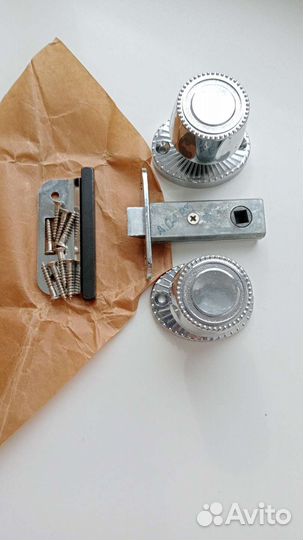 Ручка защёлка дверная с замком СССР