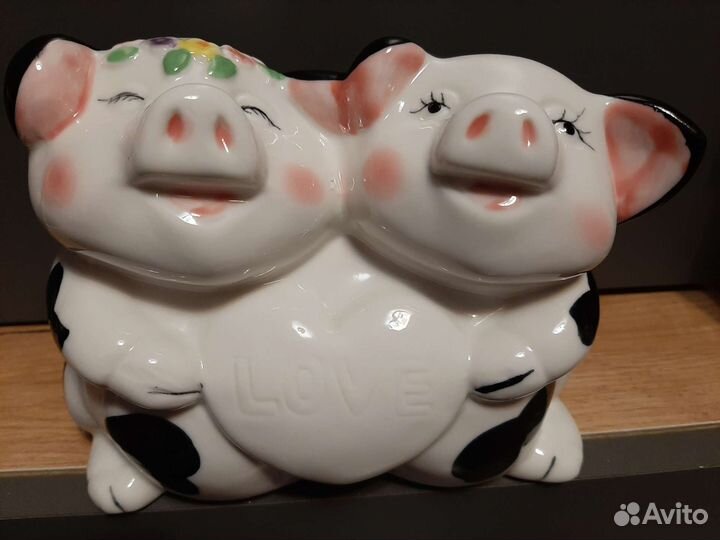 Копилка для денег две свинки фарфор