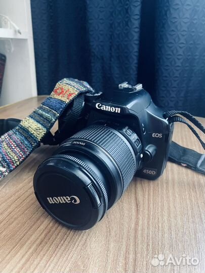 Зеркальный фотоаппарат