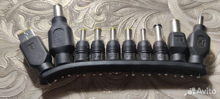 Универсальный адаптер питания тока для ноутбуков