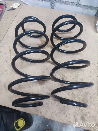 Пружина Ford Fusion передняя с 2002 г комплект 2шт