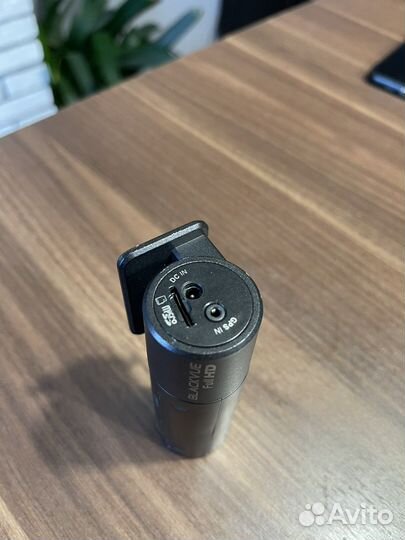 Продам видеорегистратор Blackvue