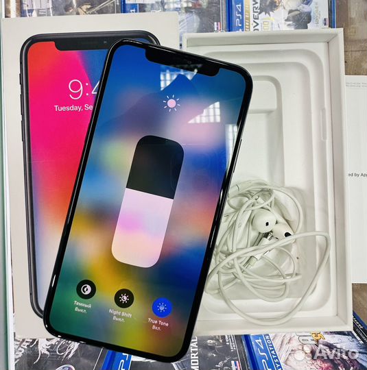 iPhone X, 64 ГБ