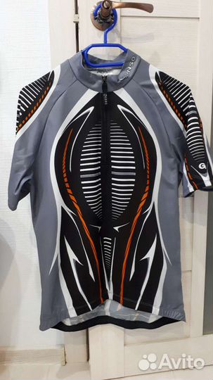 Велоджерси Gonso