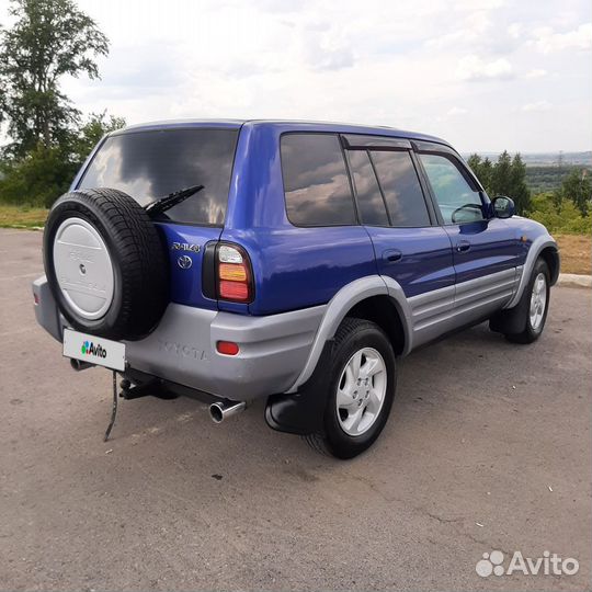 Toyota RAV4 2.0 AT, 1998, 377 000 км