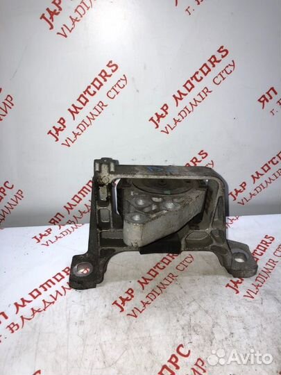 Подушка двигателя Mazda 3 Bl BL хетчбек 1.6 Z6 ZY