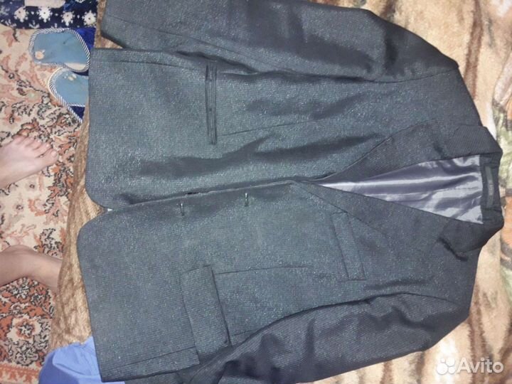 Школьный костюм