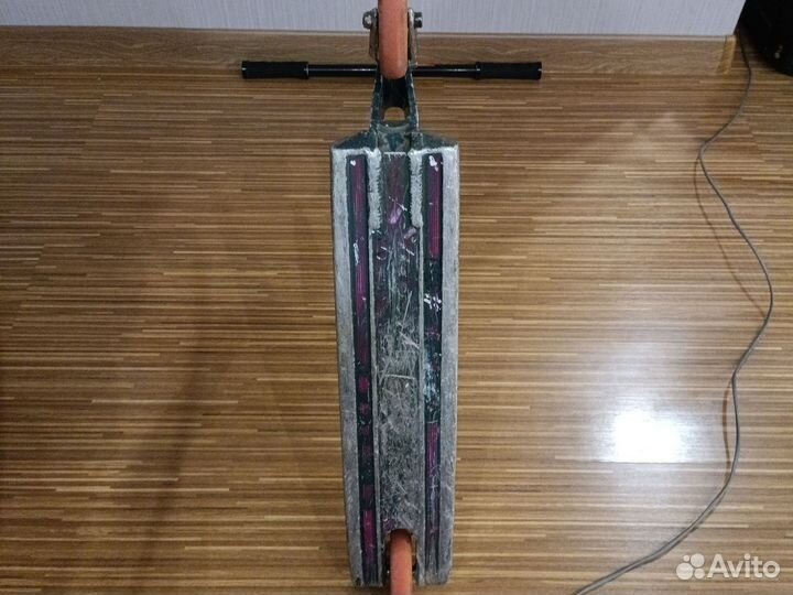 Самокат трюковой