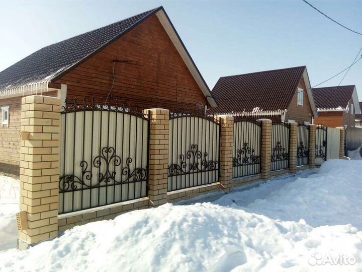 Забор кованый