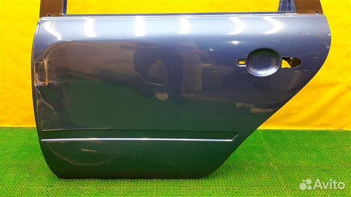 Дверь боковая задняя левая Лада Гранта 2190 2011