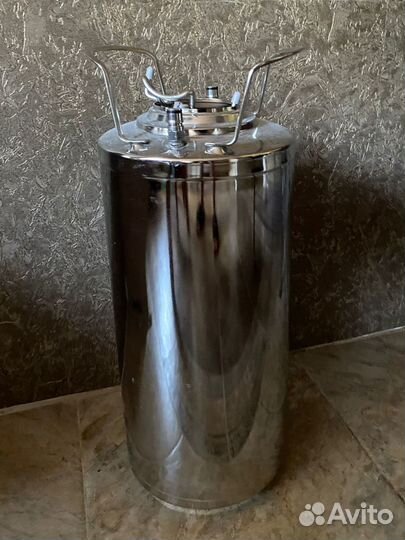 Кега Корнелиус 19л